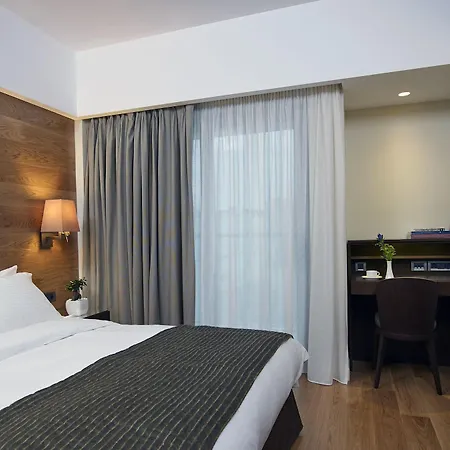 Samaria Otel Hanya