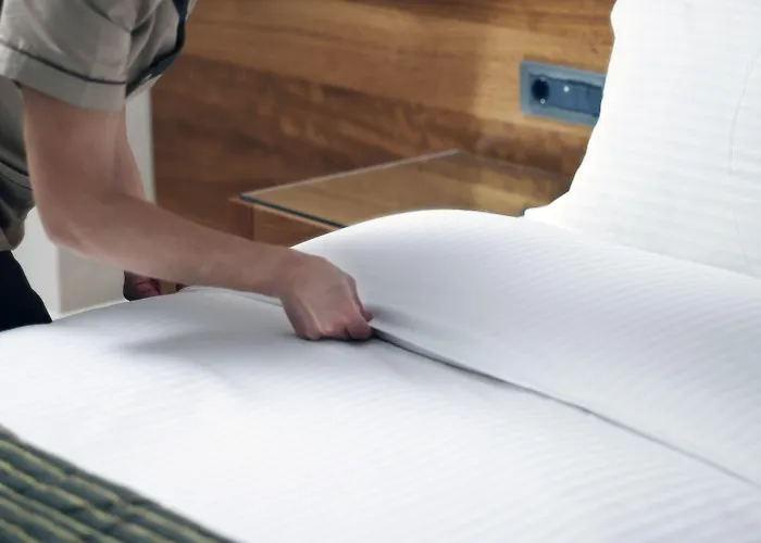 撒马利亚酒店 4*