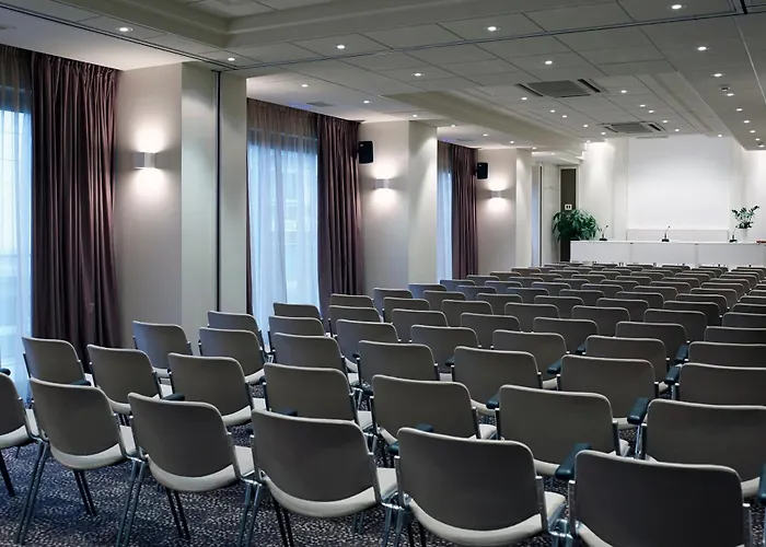 撒马利亚酒店 酒店 干尼亞