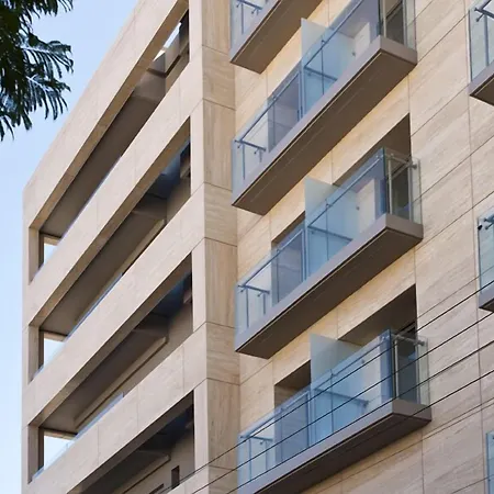 サマリア ハニア